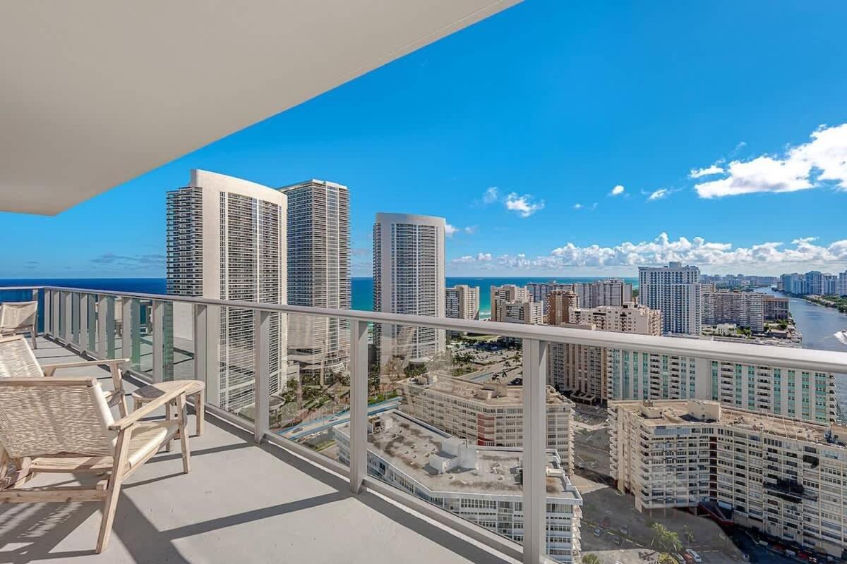 Miami Escape Views & Amenities Apartment Hollywood Exterior photo