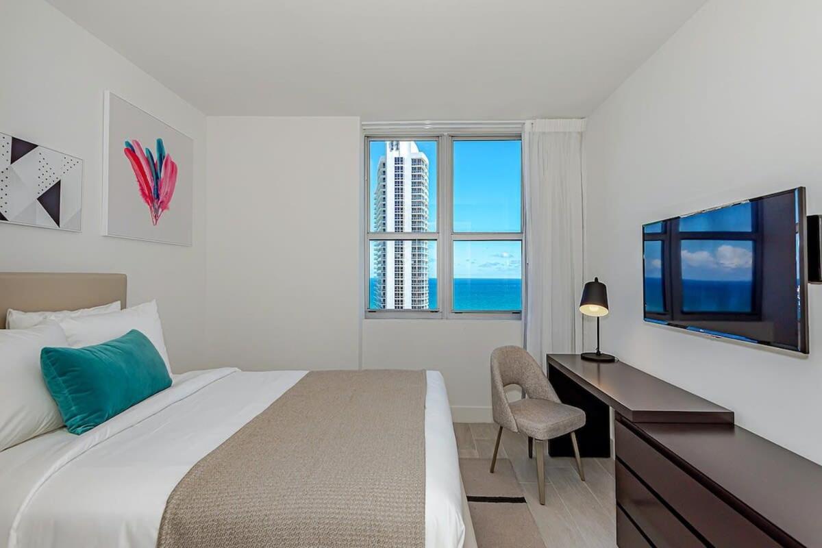 Miami Escape Views & Amenities Apartment Hollywood Exterior photo