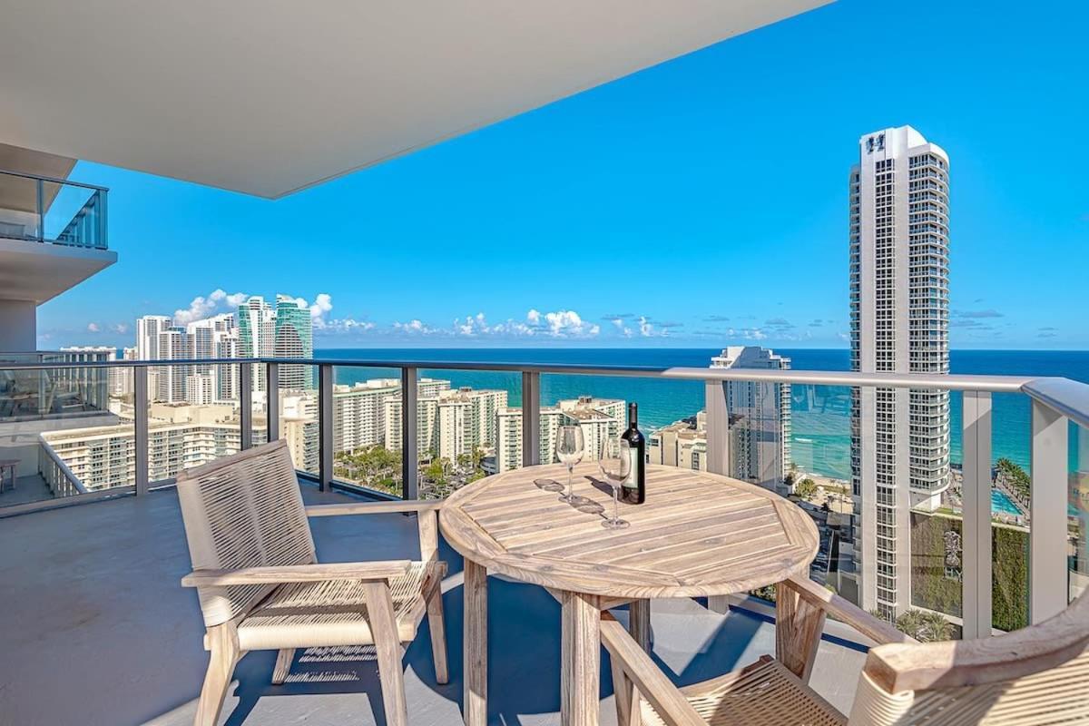 Miami Escape Views & Amenities Apartment Hollywood Exterior photo